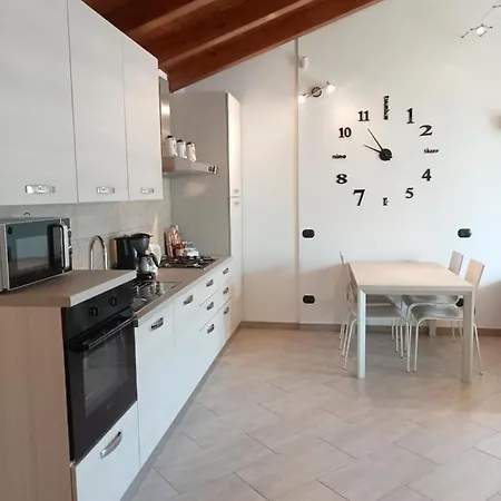 בית נופש Casa Olive 2 Oliveto Lario